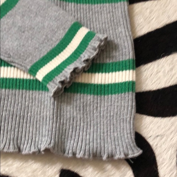 Like new Brass Plum sweater.  With ruffled cuff . - Picture 3 of 3